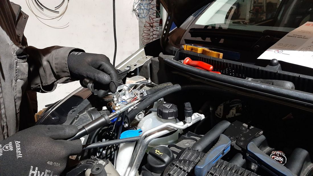 Instalación de GLP a Peugeot 108 Tricilíndrico